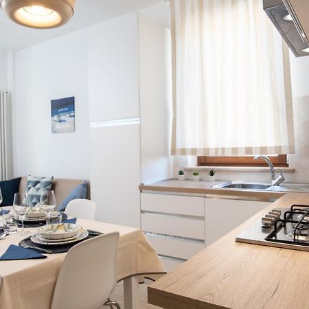 Ferienwohnung La Perla Blu Porto SantʼElpidio Exterior foto
